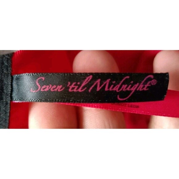 Seven Til Midnight Lace Lingerie Size Small Slip Red Black V Neck Satin Vintage - Picture 3 of 7